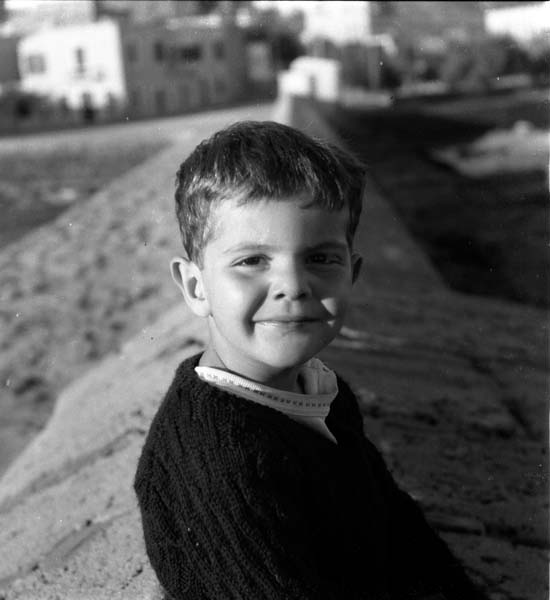 1960 souren on Harbour wall