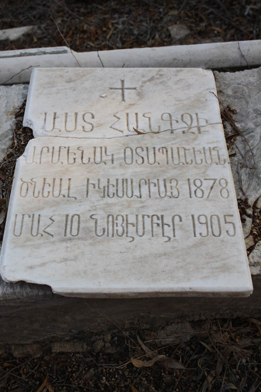 20081018_Armenian Cemetery_1322