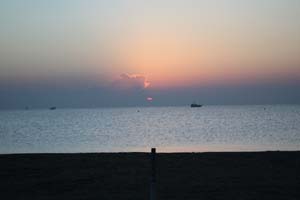 Sunrise Larnaca Bay (04)